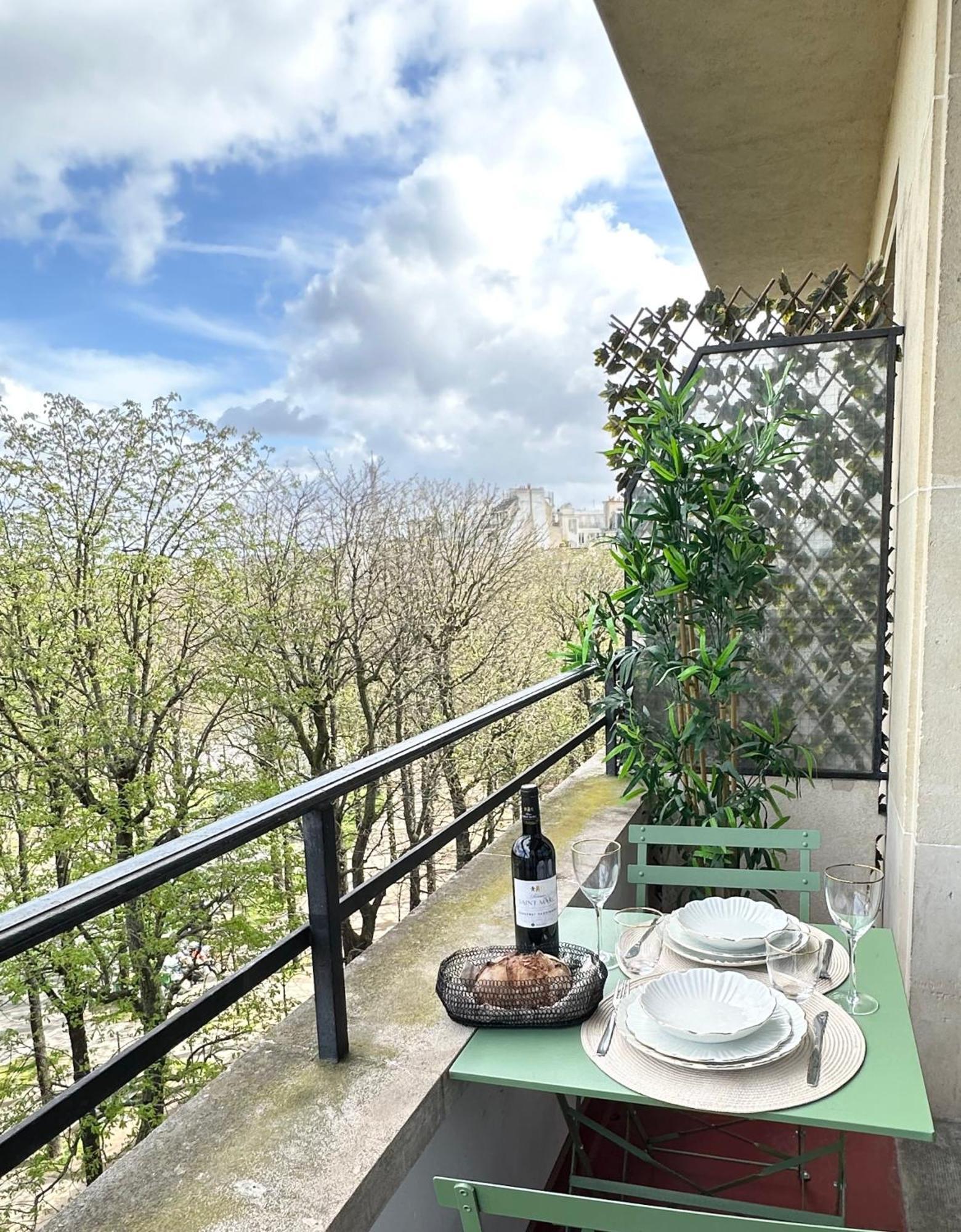 1598 - One Bedroom Apartment - Trocadéro&Eiffel Tower Paris Extérieur photo